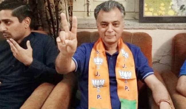 Anil sharma left virbhadra cabinet included in BJP