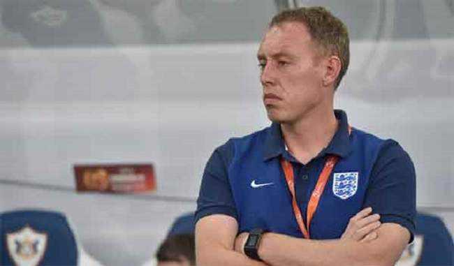 England coach said players will not be selfreliant
