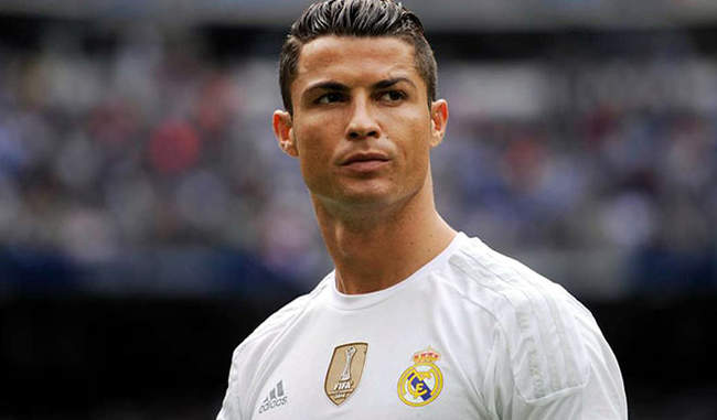 Ronaldo joins Messi as five-time winner of FIFA player award Ronaldo joins Messi as five-time winner of FIFA player award