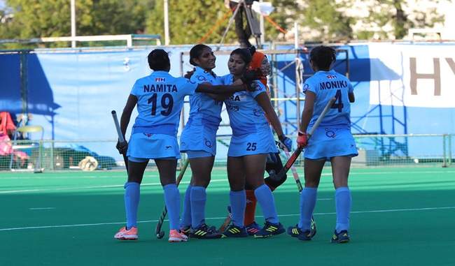 Indian women top group with third straight win