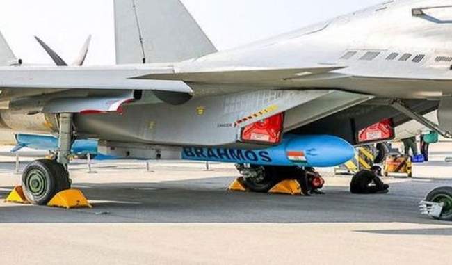 Successful test of brahmos missile from sukhoi fighter plane air force warlike capacity has increased