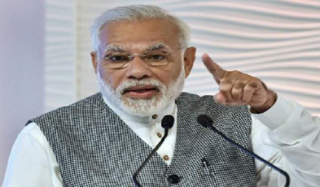 Narendra Modi urges Indian media to focus on positive development, says it will help give direction to country