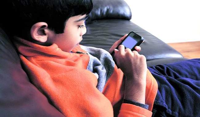Smartphones are snatching children''s childhood