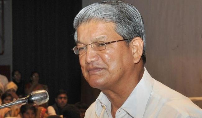 Former Chief Minister Harish Rawat met with accident