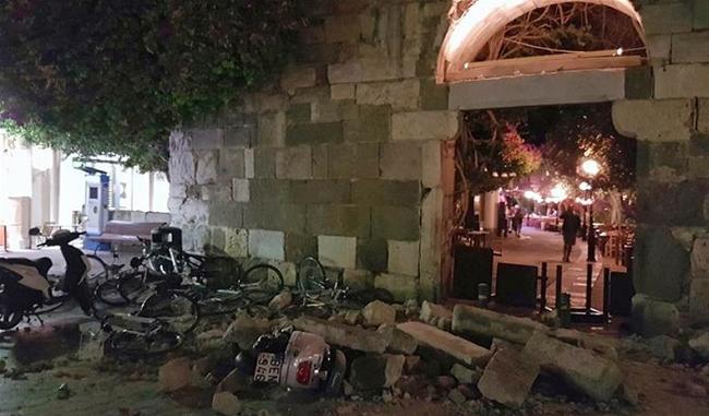 Two killed as strong earthquake hits Greece and Turkey