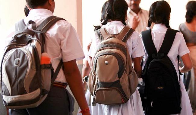 Positive initiative to reduce school bag burden