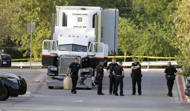 9 immigrants found dead in scorching tractor-trailer in Texas