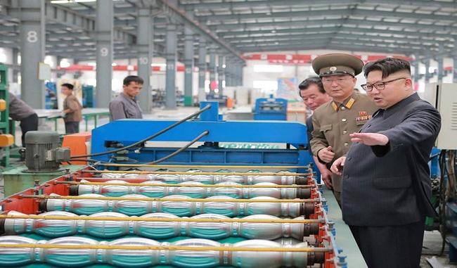 Kim Jong Un Says Entire U.S. in Range of North Korea''s ICBM