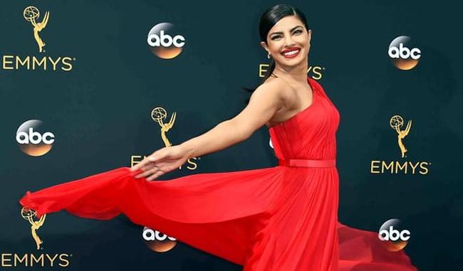 Emmys 2017: Priyanka Chopra to present an award at the show