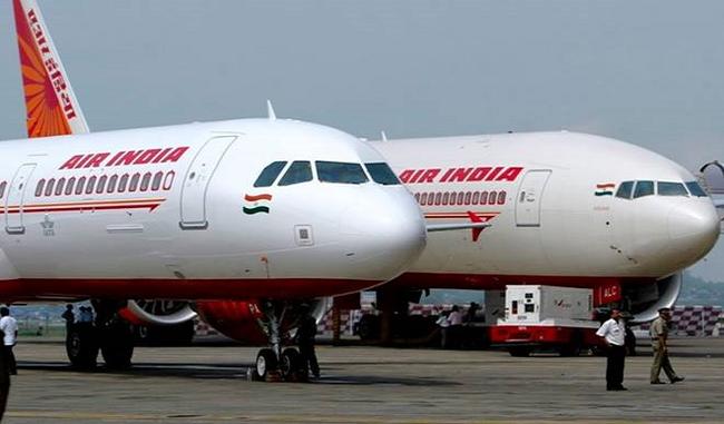 Air India employees appeal to Gadkari to save jobs