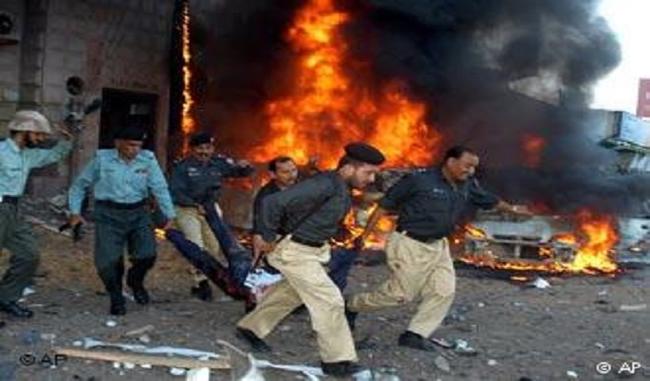 Six security personnel killed in Pakistan bomb blast