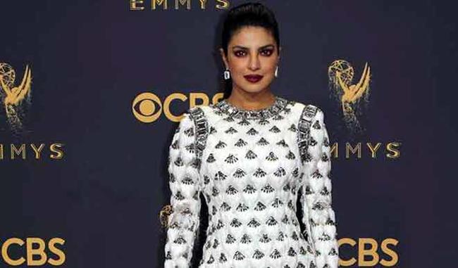 Priyanka Chopra shines bright in white at Emmys 2017