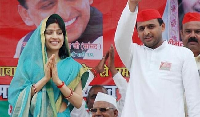 why Akhilesh yadav has removed wife dimple yadav from electoral politics