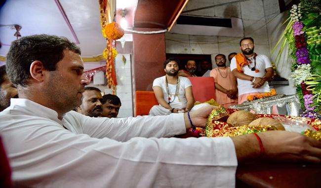 Rahul Gandhi visits Chotila Temple in Gujarat