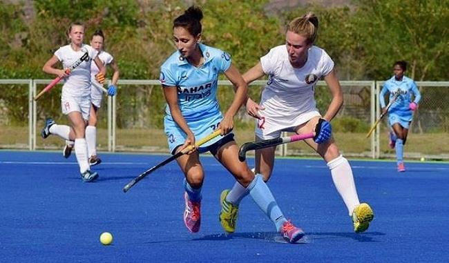India women hockey team loses to Victoria side