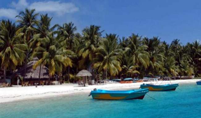 Lakshadweep is the bouquet of islands of the coral in the Arabian Sea