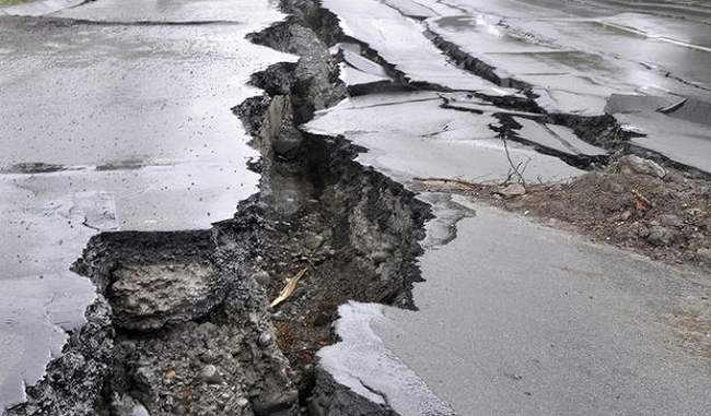6.4 magnitude earthquake hits indonesia