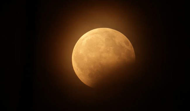 During lunar eclipse, these precautions will be happy throughout life