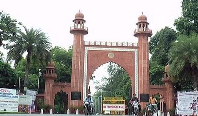 amu-s-kashmiri-students-charged-with-harassment-warning-of-leaving-the-university