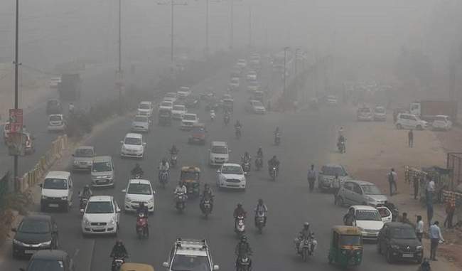 for-the-second-consecutive-day-in-delhi-air-quality-is-very-bad