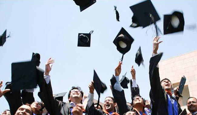 top-10-university-who-provide-scholarship
