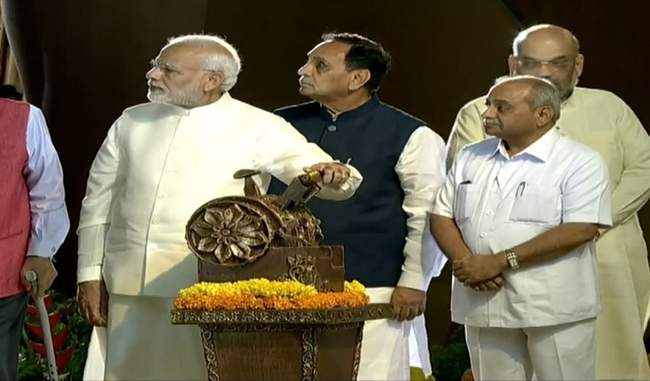 prime-minister-narendra-modi-unveils-sardar-patel-s-statue-of-unity