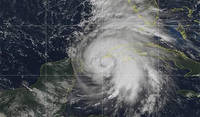 a-monstrous-storm-hurricane-michael-nears-florida
