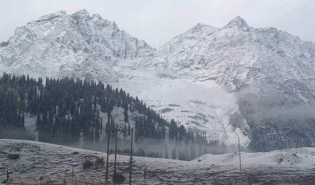 fresh-snowfall-at-places-of-kashmir