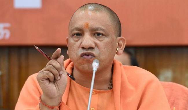 up-government-will-help-everybody-affected-by-amritsar-rail-accident-says-cm-yogi
