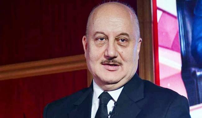 american-think-tank-awarded-special-fellows-award-to-anupam-kher