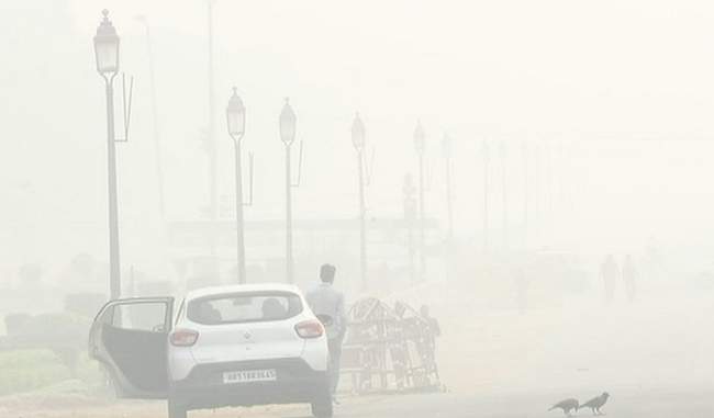 wasting-of-firecrackers-in-delhi-thick-sheet-of-misty-mist-cold-feeling-in-the-morning