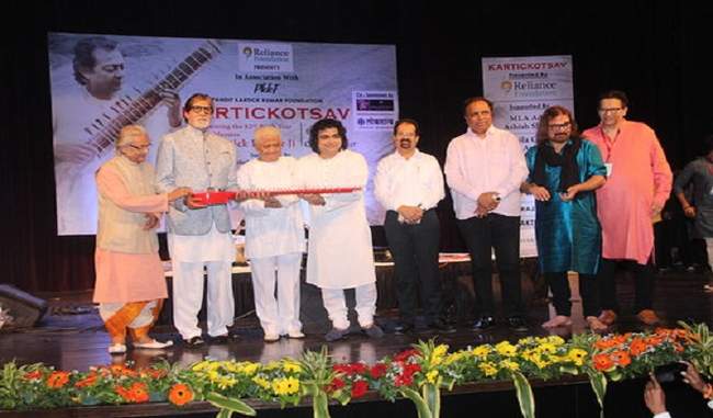amitabh-bachchan-launches-kartik-kumar-foundation-in-the-name-of-composer
