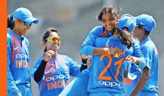 indian-women-team-eyes-world-t20-semi-finals