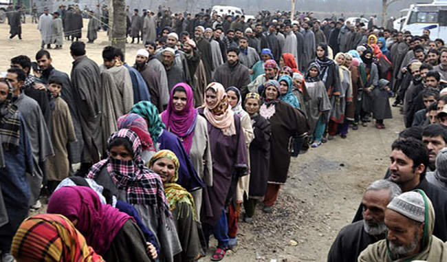 दो पूर्व आतंकियों की पाकिस्तानी पत्नियां कश्मीर में चुन ली गईं पंच और सरपंच