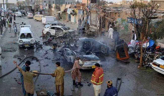 पश्चिमोत्तर पाकिस्तान में विस्फोट, 25 लोगों की मौत, 35 घायल