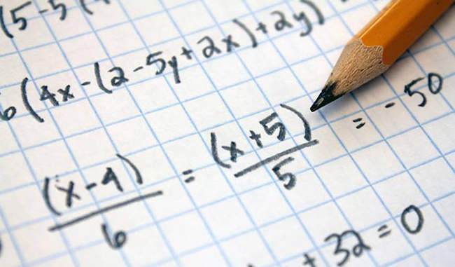आखिर क्यों गणित और विज्ञान विषयों से दूर भागती हैं लड़कियाँ ?