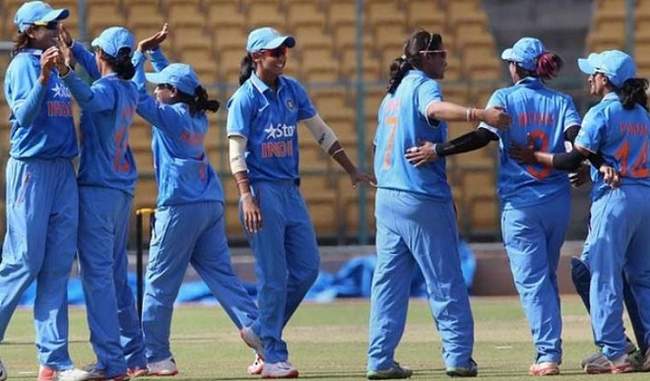 पोवार के जाने के साथ भारतीय महिला क्रिकेट को विवादरहित भविष्य की उम्मीद