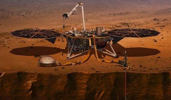 छह महीने की यात्रा के बाद मंगल पर उतरा नासा का अंतरिक्षयान