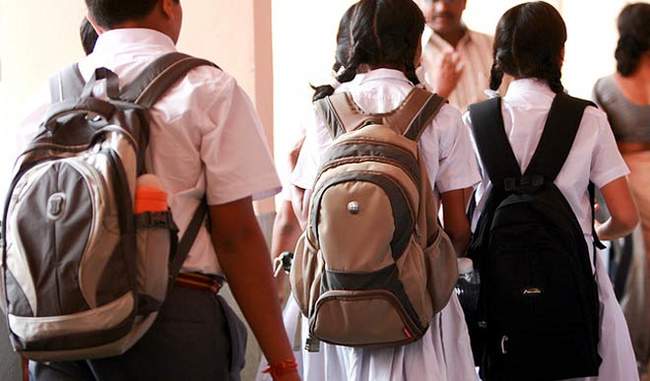 reduce-weight-of-school-bags-modi-govt-tells-schools