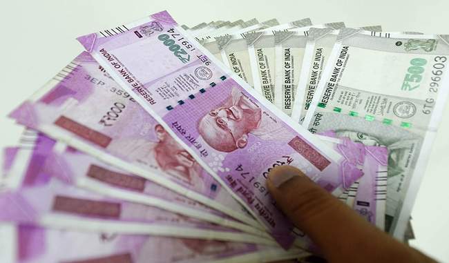 india-tops-80-billion-in-2018-for-sending-money-from-abroad