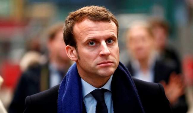 president-emmanuel-macron-will-address-the-country-during-the-heavy-demonstration-in-france