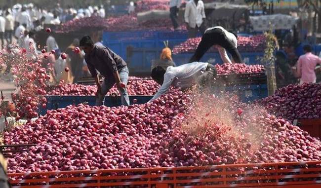 pmo-returns-money-order-of-farmer-getting-low-price-of-onion