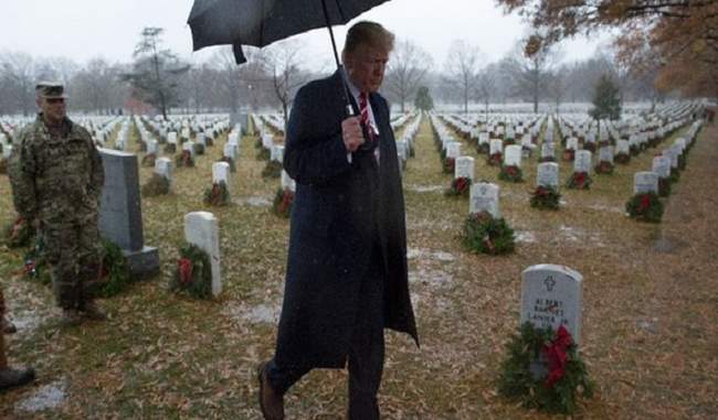 after-the-criticism-trump-arrived-at-a-military-cemetery-trip-near-washington