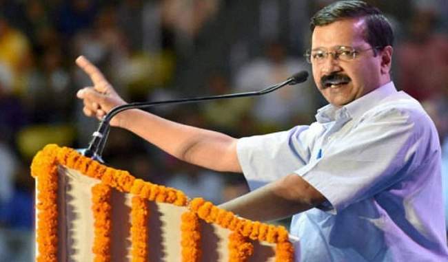 kejriwal-s-government-passed-the-resolution-to-be-withdrawn-bharat-ratna-from-rajiv-gandhi