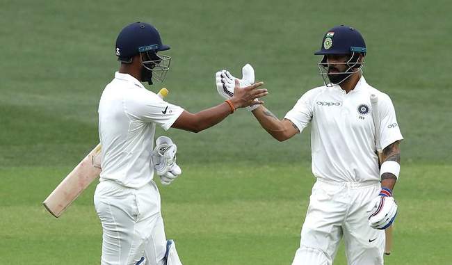 india-lead-by-166-runs-against-australia-test india-lead-by-166-runs-against-australia-test