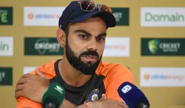 kohli-defended-landing-with-four-fast-bowlers