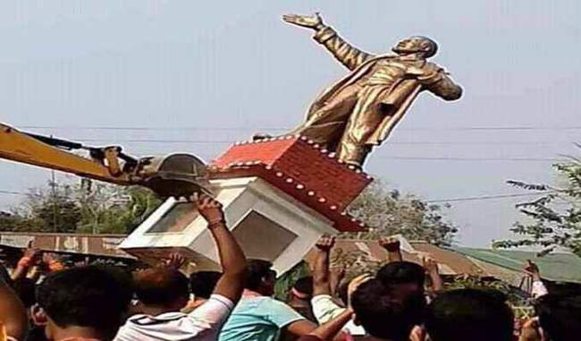 Why Lenin statue? Why do not the communists remember the indian leftist?