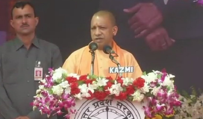 Can not stop BSP from sinking with SP: Yogi Adityanath