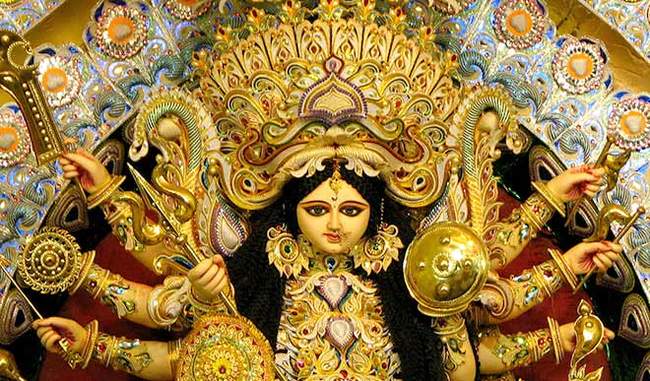 Do goddess durga worship in Navratri festival like this