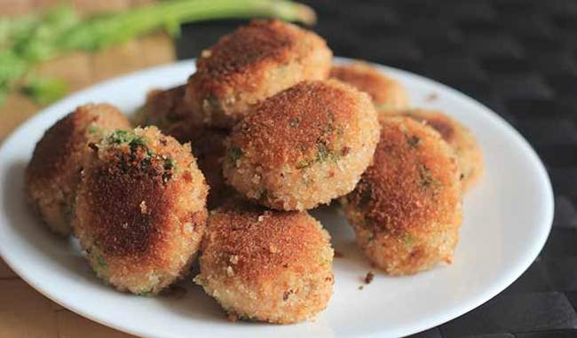 Veg Poha Cutlets, a wonderful combination of taste and health